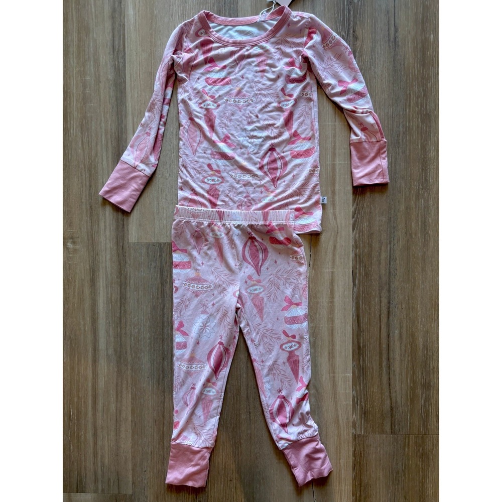 Laree and Co Bamboo Pink Christmas Holiday Pajamas Size‎ 2T NEW WITH TAGS